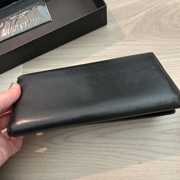 Saint Laurent black large soft leather wallet - Picture 3 of 12